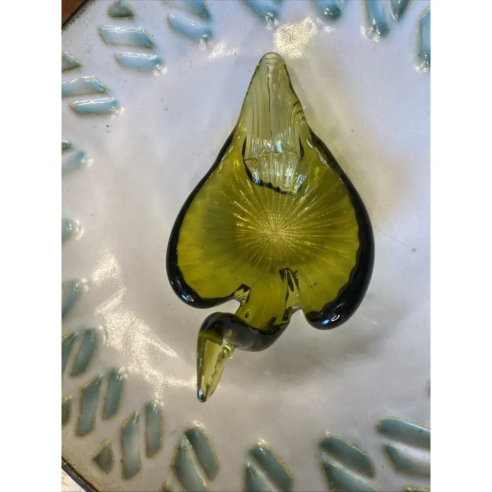 MCM 1960s Hand Blown Glass Swan Trinket Dish Avacado Green‎